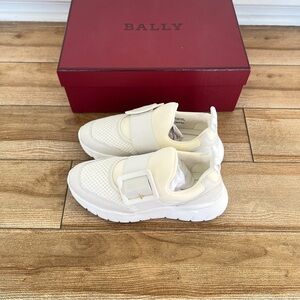 Bally Women’s Brinelle Elasticated Strap Buckle Slip-On Sneakers 5.5 White